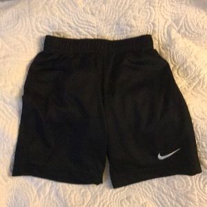Boys or girls size 5 Nike mesh shorts